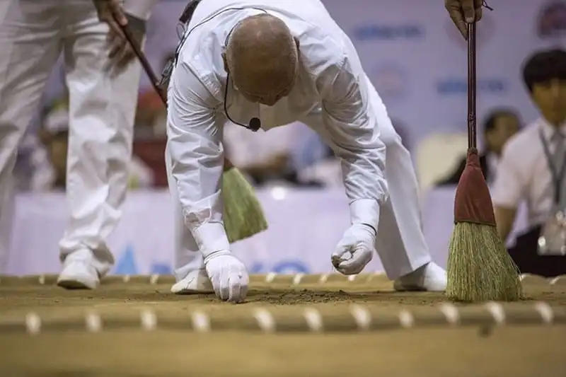 wanderlust-tips-doc-dao-giai-vo-dich-sumo-the-gioi-o-mong-co-17