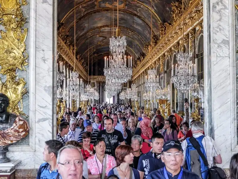 wanderlust-tips-su-that-khong-nhu-mo-o-nhung-diem-du-lich-noi-tieng-the-gioi-16