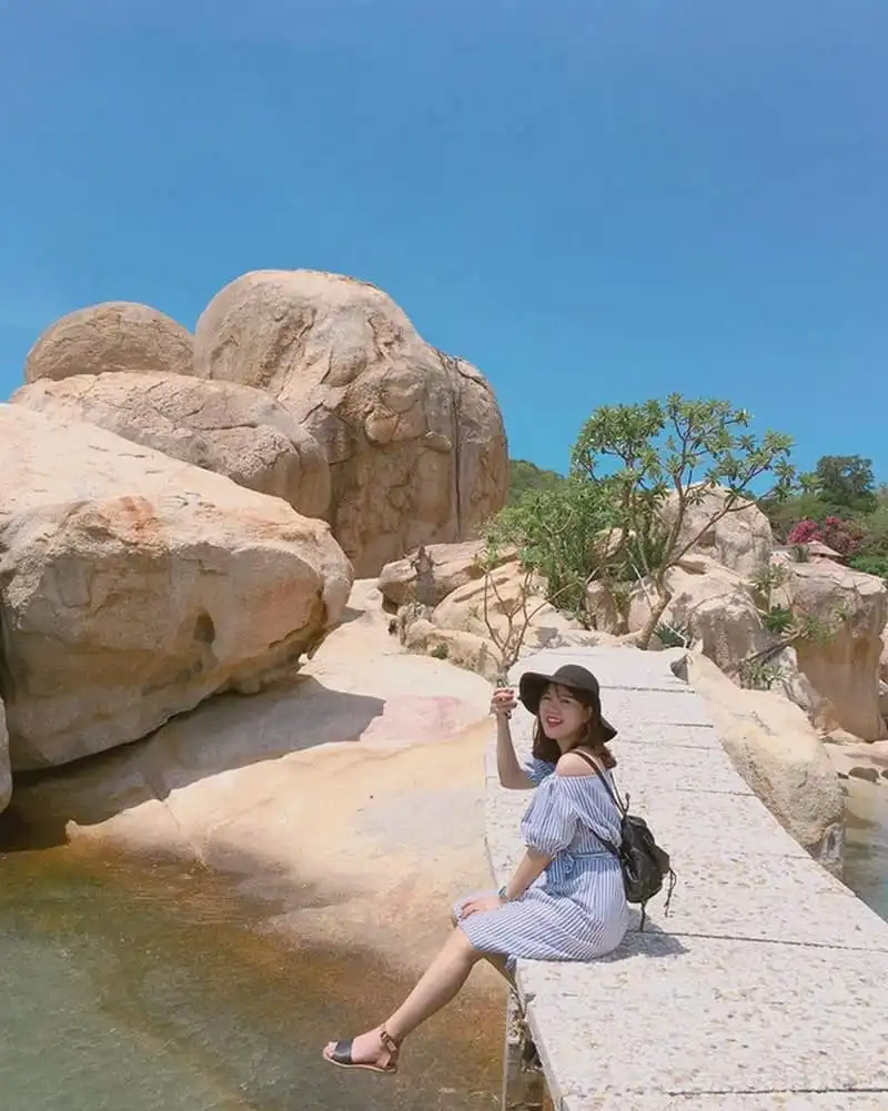Theo chân cô nàng 9X khám phá Bình Lập hoang sơ và bình yên 8 wanderlust-tips-theo-chan-co-nang-9x-kham-pha-binh-lap-hoang-so-va-binh-yen-4