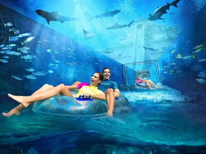 wanderlust-tips-top-14-khach-san-co-ho-boi-tuyet-nhat-the-gioi-5