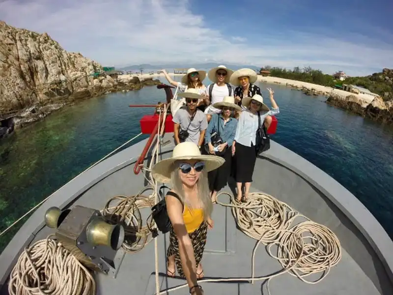 wanderlust-tips-trai-nghiem-1-ngay-tron-ven-o-bai-tam-doi-nha-trang-6