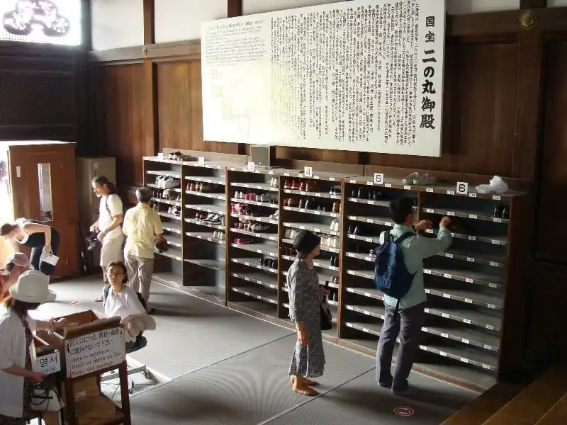 wanderlust_tips_5_dieu_can_nho_tam_onsen_1