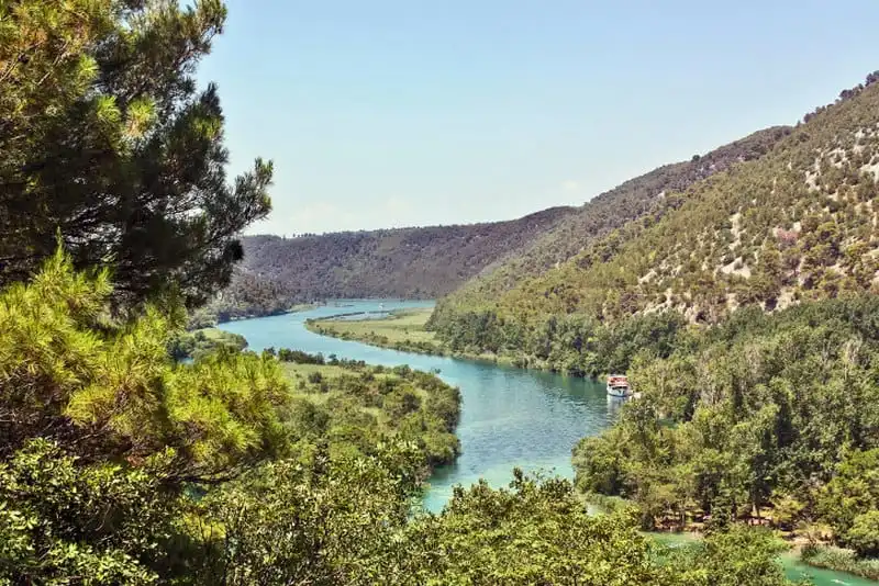 wanderlust_tips_Croatia-xu-so-dep-nhu-co-tich 21