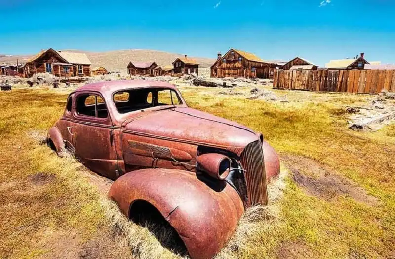 kham-pha-nhung-dia-diem-bo-hoang-ma-mi-tren-the-gioi-wanderlusttips7