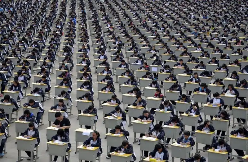 wanderlust-tips-choang-voi-nhung-hinh-anh-thuong-xuyen-qua-tai-o-trung-quoc-2