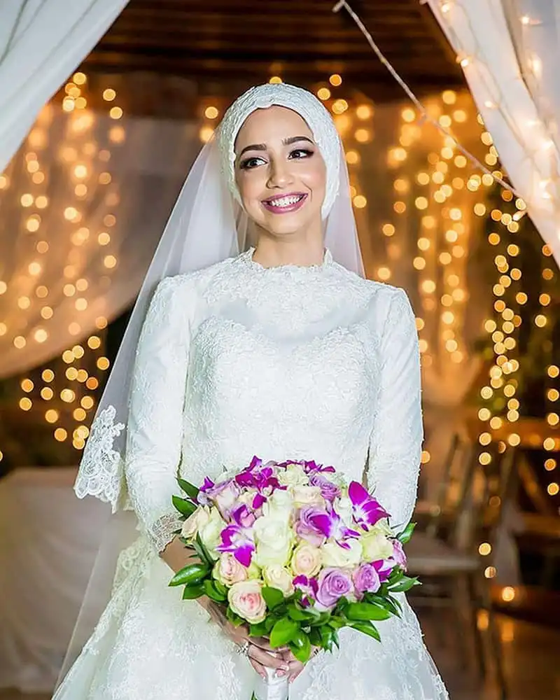 Cô dâu Hồi giáo vẫn đẹp mê đắm trong những chiếc Hijab 14 wanderlust-tips-co-dau-hoi-giao-van-dep-me-dam-trong-nhung-chiec-hijab-10