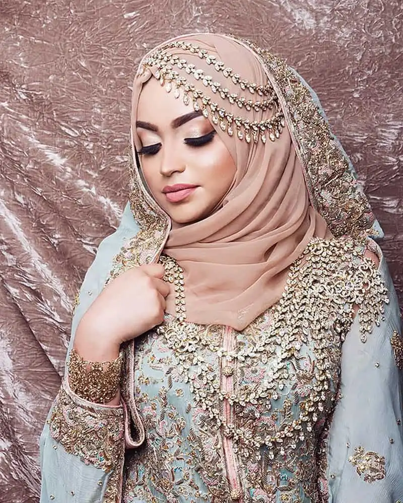 wanderlust-tips-co-dau-hoi-giao-van-dep-me-dam-trong-nhung-chiec-hijab-5