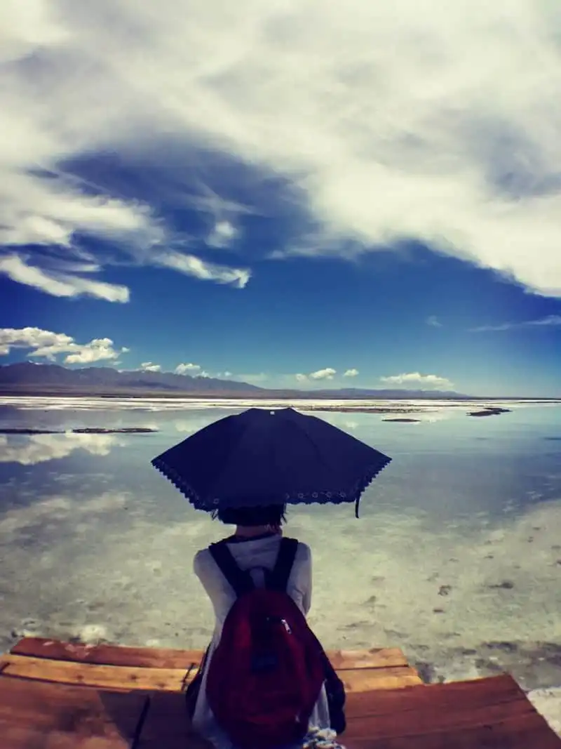 wanderlust-tips-co-mot-ho-muoi-tuyet-dieu-nhu-the-ngay-gan-viet-nam-10