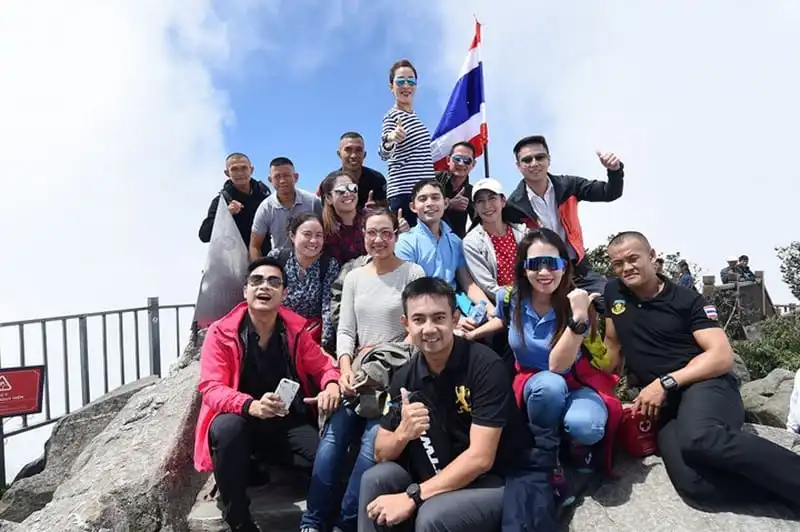 wanderlust-tips-cong-chua-thai-lan-trai-nghiem-cap-treo-fansipan-7