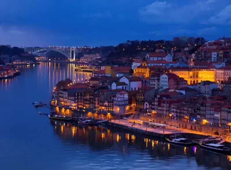 wanderlust-tips-diem-danh-10-quoc-gia-thanh-binh-nhat-the-gioi-5