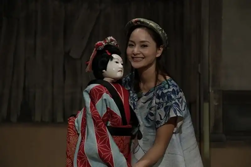 wanderlust-tips-dien-vien-lan-phuong-lam-su-gia-thien-chi-tham-nhat-ban-6