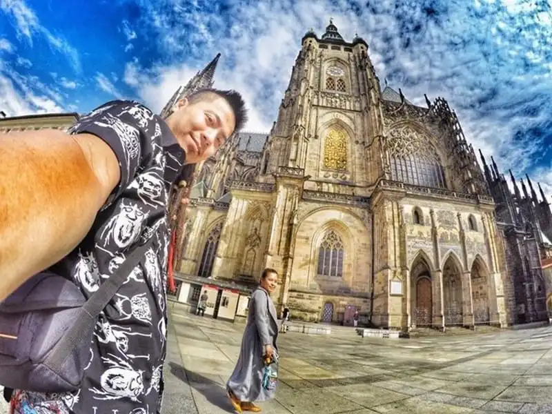 wanderlust-tips-dj-wang-tran-va-20-chuyen-du-ngoan-thay-loi-cau-hon-14