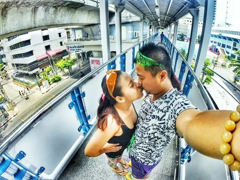 wanderlust-tips-dj-wang-tran-va-20-chuyen-du-ngoan-thay-loi-cau-hon-4