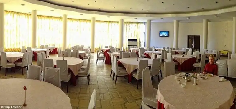 wanderlust-tips-du-khach-che-bai-tham-te-khach-san-6-sao-o-trieu-tien-3