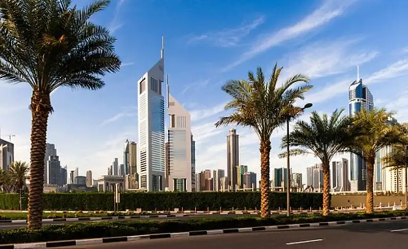 Du khách nhận xét Dubai xa hoa nhưng "vô hồn" và giả tạo 5 wanderlust-tips-du-khach-nhan-xet-dubai-giau-co-nhung-vo-hon-va-gia-tao-1