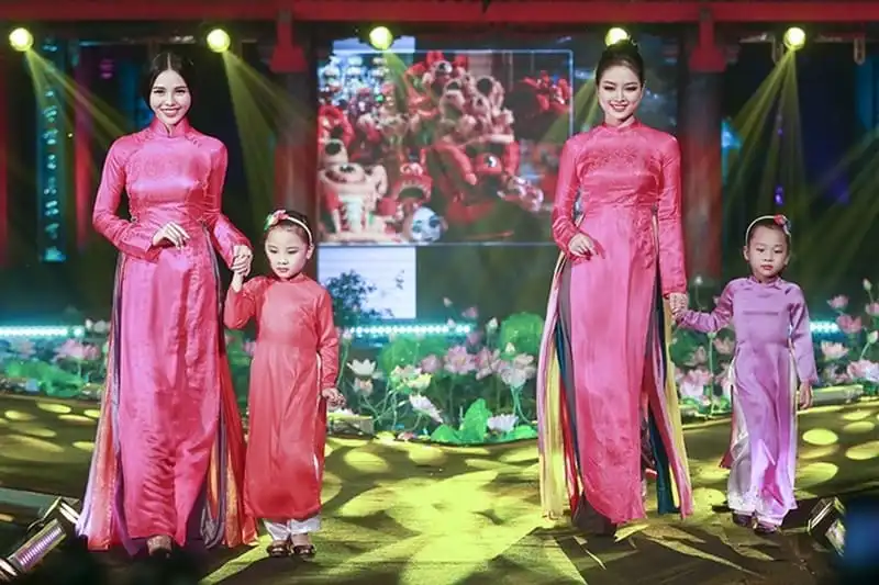 Festival áo dài 2016 với quy mô lớn chưa từng có ở Hà Nội 5 wanderlust-tips-festival-ao-dai-2016-voi-quy-mo-lon-chua-tung-co-o-ha-noi-1