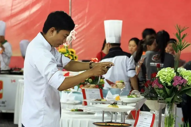 wanderlust-tips-hoi-thi-dau-bep-gioi-quang-ba-net-dep-am-thuc-o-da-nang-12