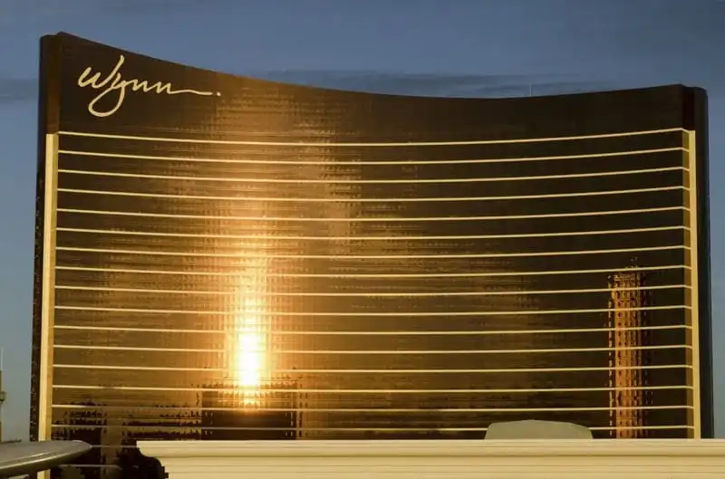 wanderlust-tips-it-nhat-mot-lan-trong-doi-hay-o-tai-cac-khach-san-duoi-day-16