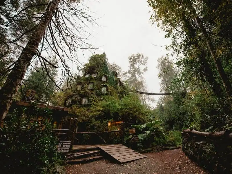 wanderlust-tips-it-nhat-mot-lan-trong-doi-hay-o-tai-cac-khach-san-duoi-day-29