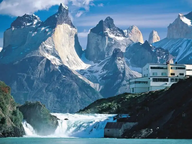 wanderlust-tips-it-nhat-mot-lan-trong-doi-hay-o-tai-cac-khach-san-duoi-day-38