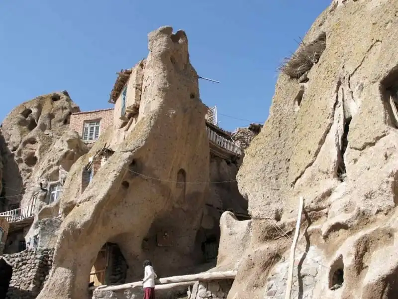 wanderlust-tips-lnhung-can-nha-day-an-tuong-giua-thien-nhien-ky-vi-8