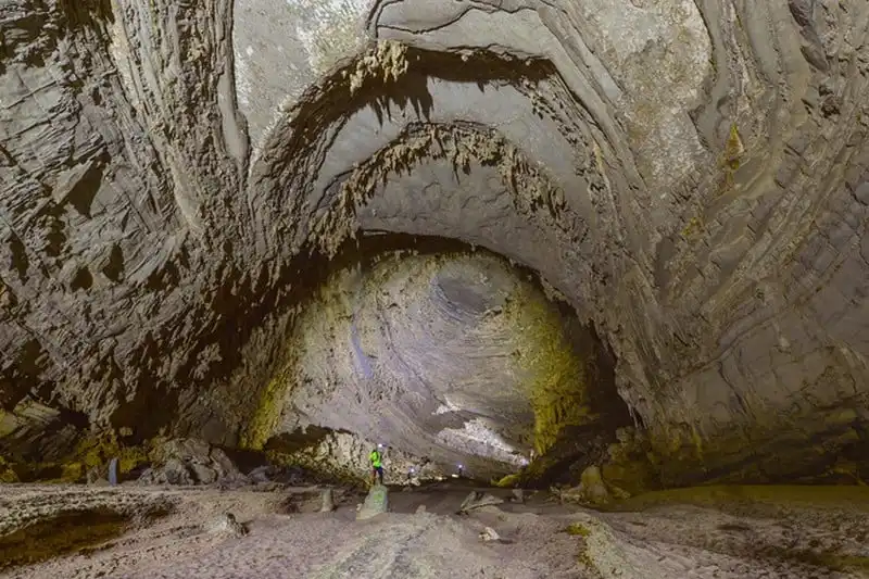 wanderlust-tips-ngoai-son-doong-quang-binh-con-co-hang-tu-lan-tuyet-dep-chang-kem-14