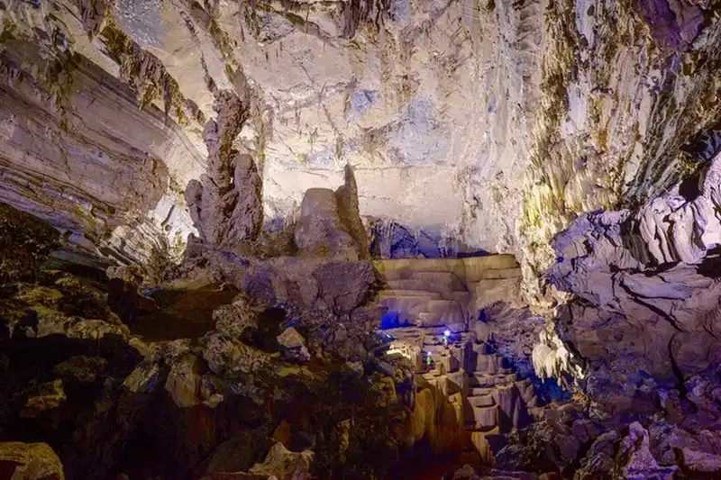 wanderlust-tips-ngoai-son-doong-quang-binh-con-co-hang-tu-lan-tuyet-dep-chang-kem-15