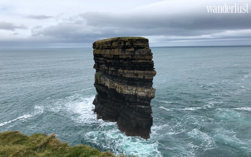 Tạp chí Du lịch Wanderlust Tips | Người thứ 2 chinh phục thành công "pháo đài gãy" ở Ireland