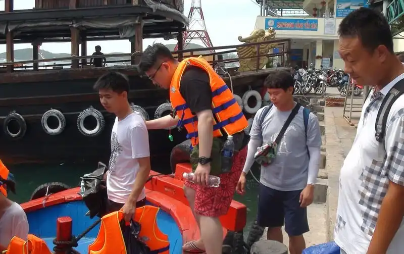 Nha Trang ban hành Bộ Quy tắc ứng xử trong hoạt động du lịch 5 wanderlust tips nha trang ban hanh bo quy tac ung xu trong hoat dong du lich 1