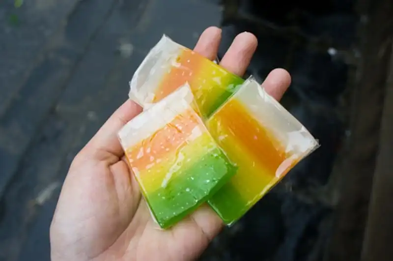 Nhớ thương những món quà vặt phố Hội 9 wanderlust-tips-nho-thuong-nhung-mon-qua-vat-pho-hoi-5