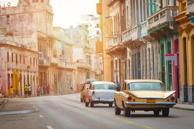 wanderlust-tips-nhung-dieu-can-biet-truoc-khi-di-du-lich-cuba-1