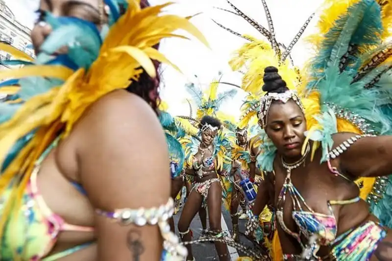 wanderlust-tips-nuoc-my-tung-bung-mung-ngay-le-lao-dong-5