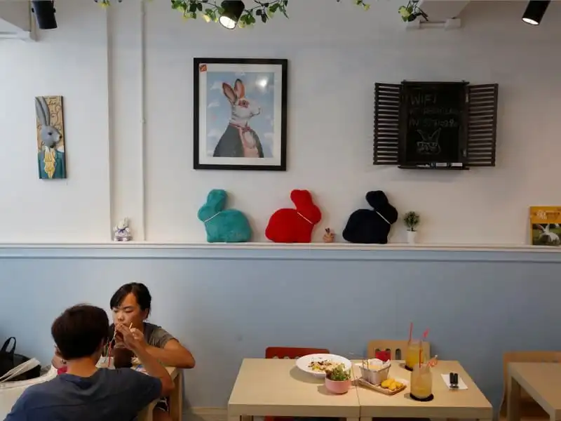 wanderlust-tips-quan-cafe-tho-dau-tien-o-hong-kong-6