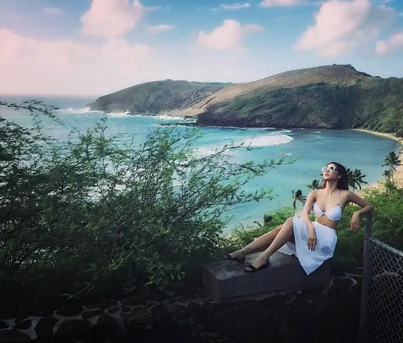 wanderlust-tips-sieu-mau-ngoc-quyen-va-ban-than-ho-vinh-khoa-vi-vu-hawaii-1