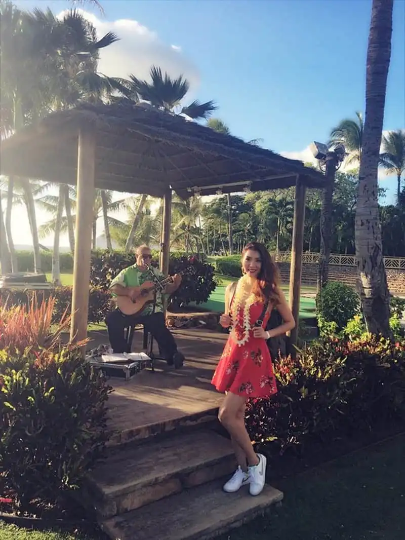 wanderlust-tips-sieu-mau-ngoc-quyen-va-ban-than-ho-vinh-khoa-vi-vu-hawaii-15