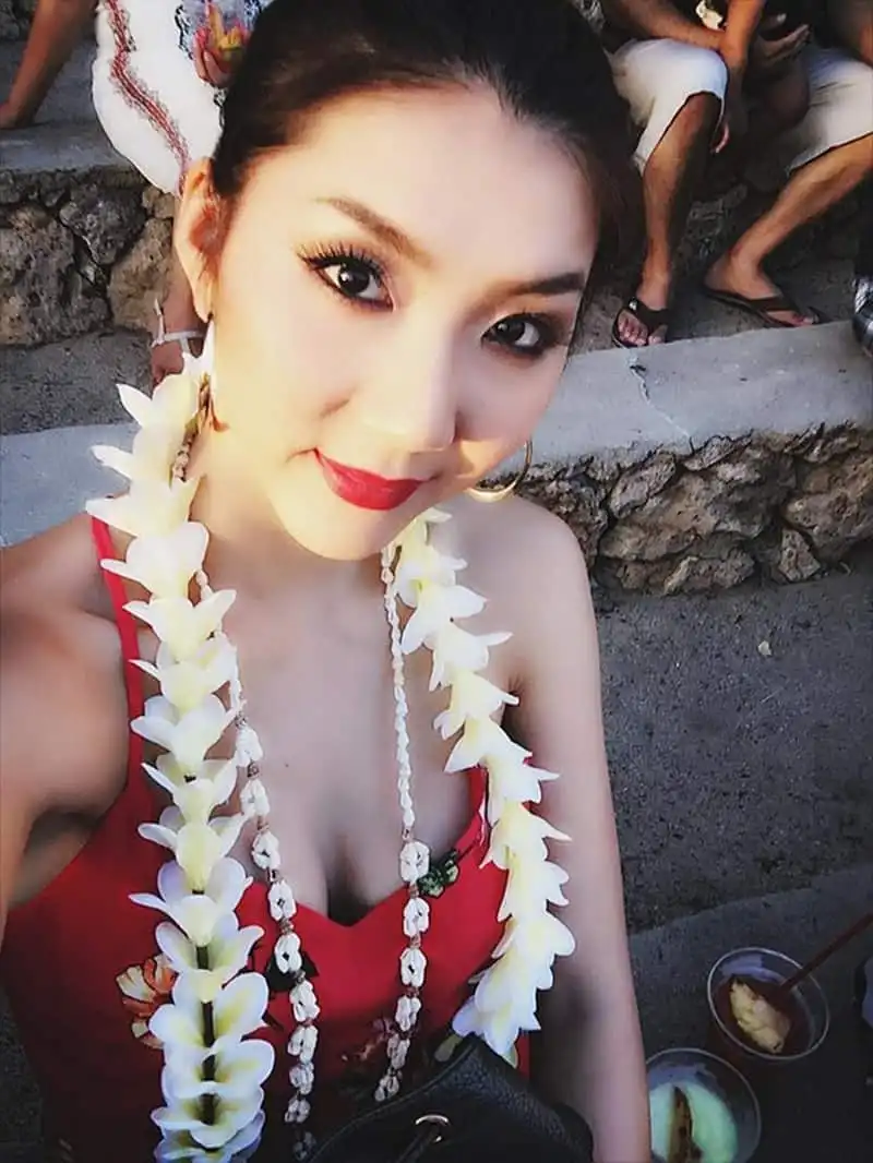 wanderlust-tips-sieu-mau-ngoc-quyen-va-ban-than-ho-vinh-khoa-vi-vu-hawaii-7