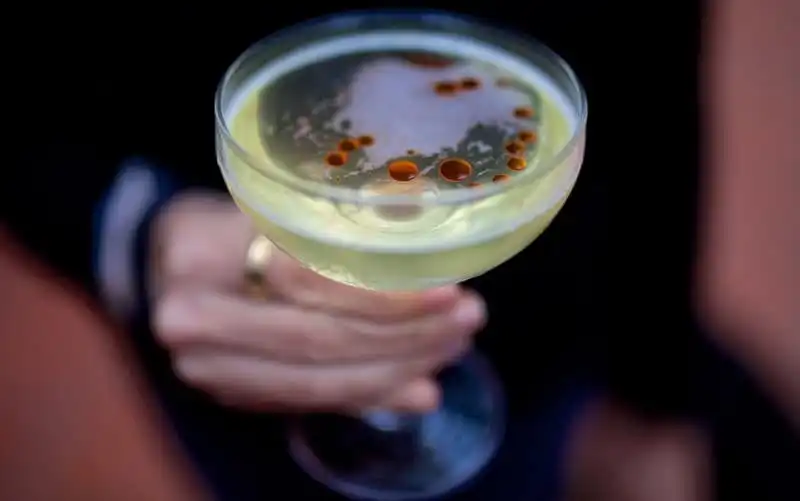 wanderlust-tips-uu-dai-am-thuc-thang-9-tai-khach-san-intercontinetal-hanoi-westlake-2