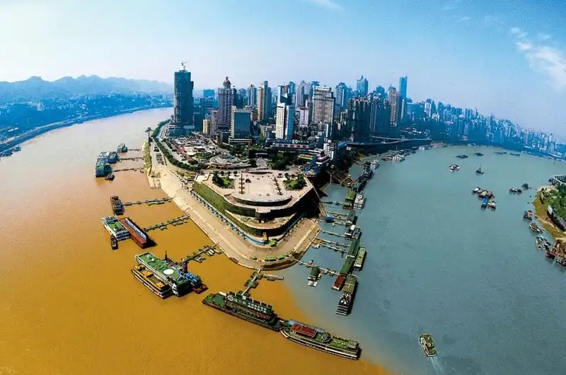 Vẻ đẹp kinh ngạc của điểm hợp lưu các con sông 5 wanderlust-tips-ve-dep-kinh-ngac-cua-diem-hop-luu-cac-con-songi-1