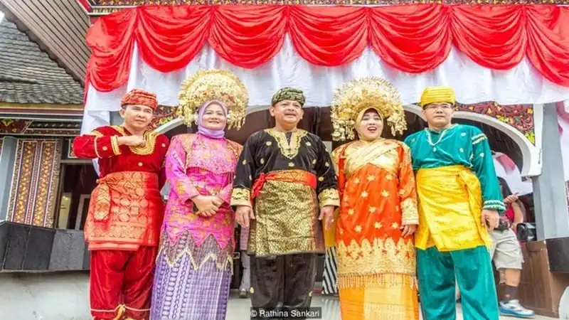 wanderlust-tips-vung-dat-o-indonesia-noi-phu-nu-nam-moi-quyen-luc-4