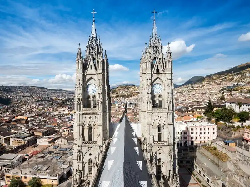 10 điểm đến quốc tế giá rẻ cho mùa thu 2016 9 wanderlust_tips_10_diem_den_gia_re_mua_thu_2016_4