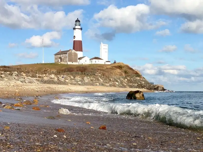 10 điểm đến quốc tế giá rẻ cho mùa thu 2016 12 wanderlust_tips_10_diem_den_gia_re_mua_thu_2016_7