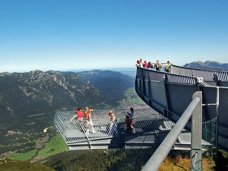 wanderlust_tips_14-diem_den_khong_danh_cho_nguoi_yeu_tim_13