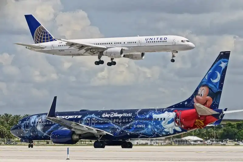 wanderlust_tips_15_chiec_may_bay_an_tuong_nhat_the_gioi_11