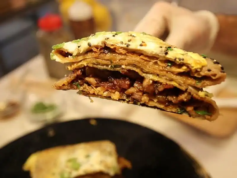 wanderlust_tips_21_thuc_pham_pho_bien_the_gioi_17