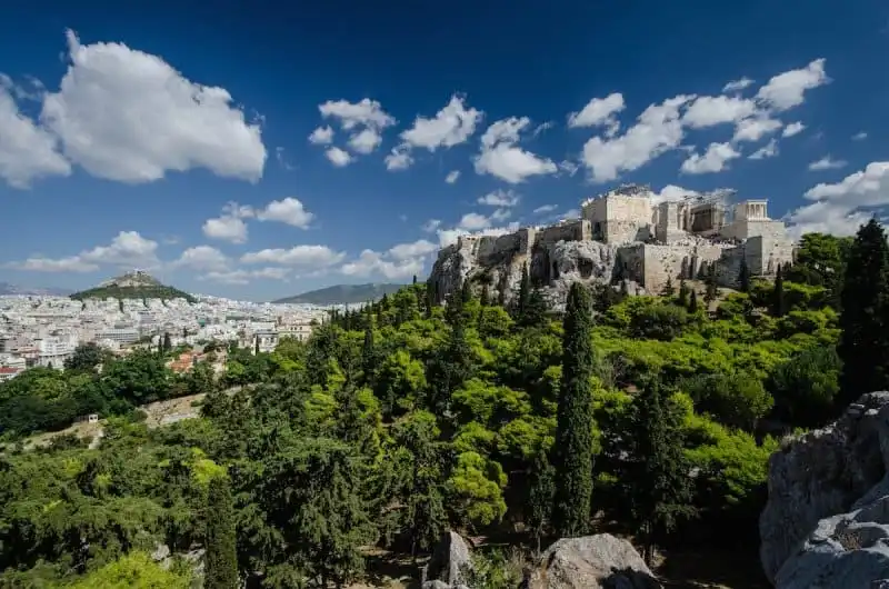 wanderlust_tips_25_diem_den_gia_re_ky_nghi_chau_au_2