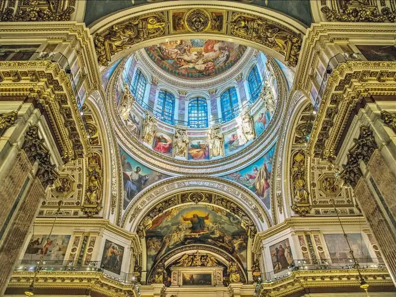 wanderlust_tips_Chiem-nguong-St-Peterburg-diem-den-hang-dau-Chau-Au10