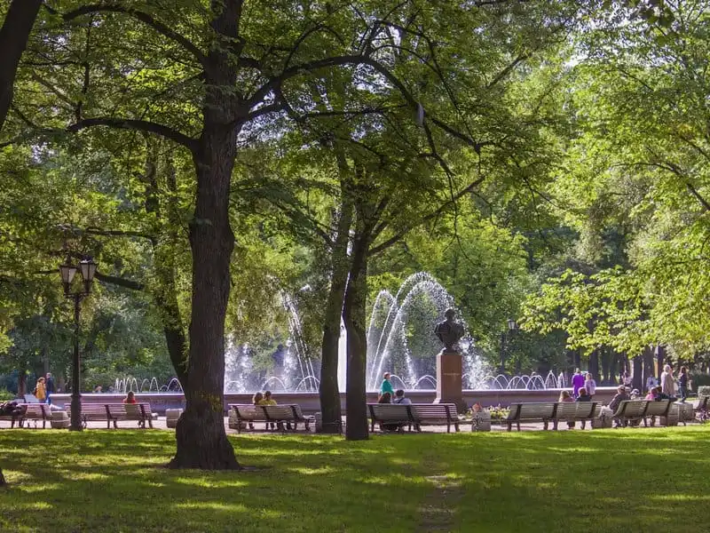 wanderlust_tips_Chiem-nguong-St-Peterburg-diem-den-hang-dau-Chau-Au12