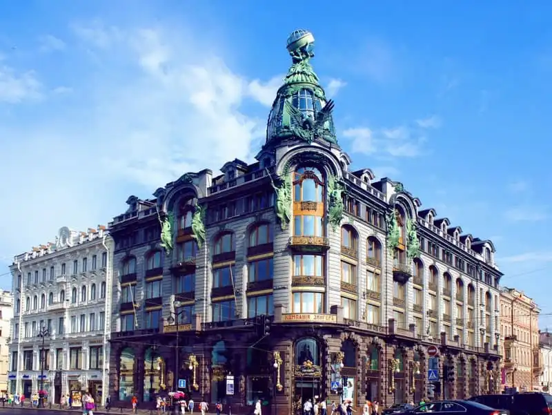 wanderlust_tips_Chiem-nguong-St-Peterburg-diem-den-hang-dau-Chau-Au20