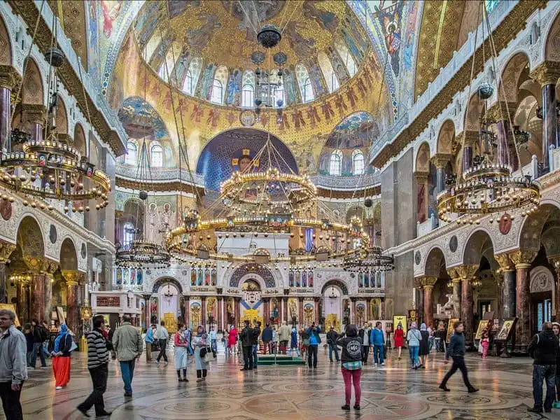 wanderlust_tips_Chiem-nguong-St-Peterburg-diem-den-hang-dau-Chau-Au22