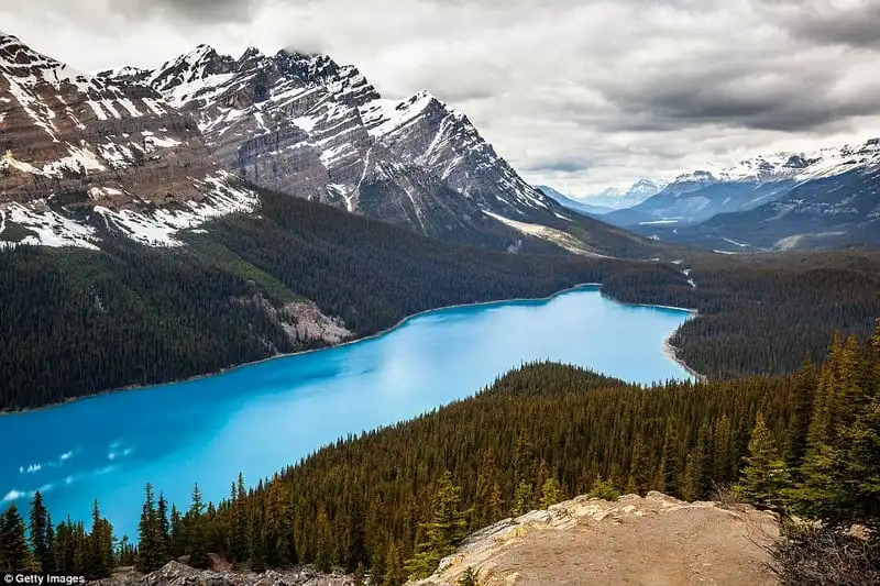 wanderlust_tips_He-lo-nhung-vung-nuoc-trong-nhat-hanh-tinh-15